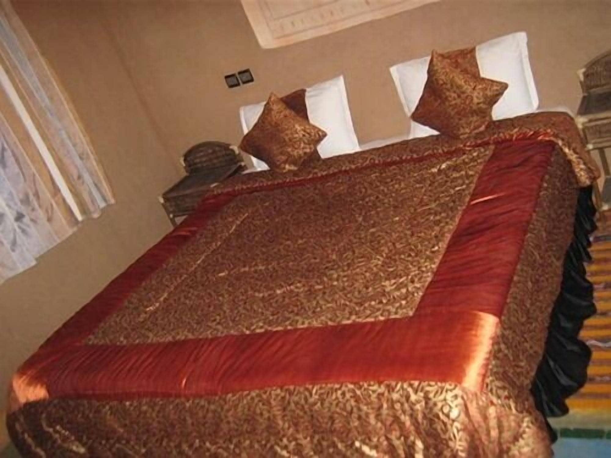 Riad วาร์ซาเซต ภายนอก รูปภาพ