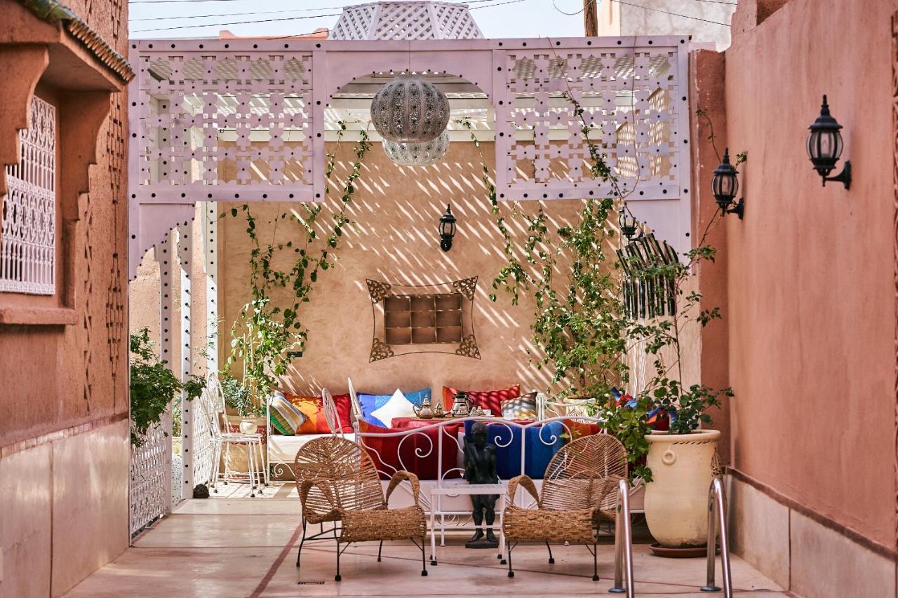 Riad วาร์ซาเซต ภายนอก รูปภาพ